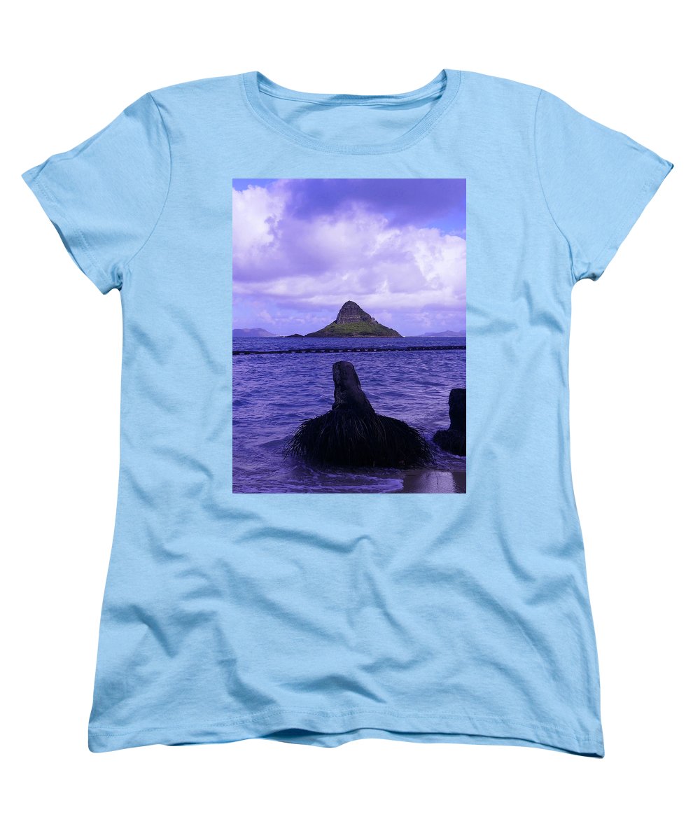 Wade To Chinaman's Hat - Women's T-Shirt (Standard Fit) - Fry1Productions
