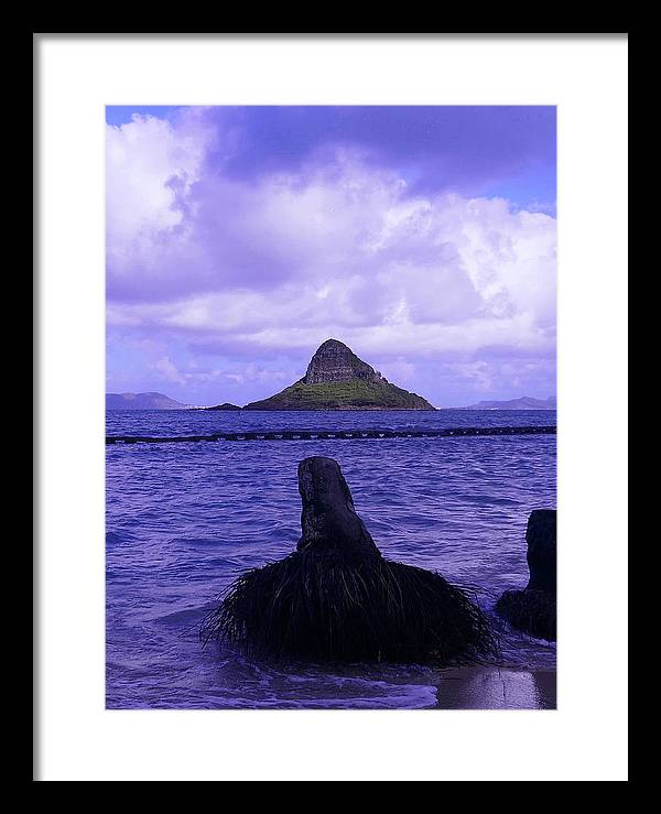 Wade To Chinaman's Hat - Framed Print - Fry1Productions