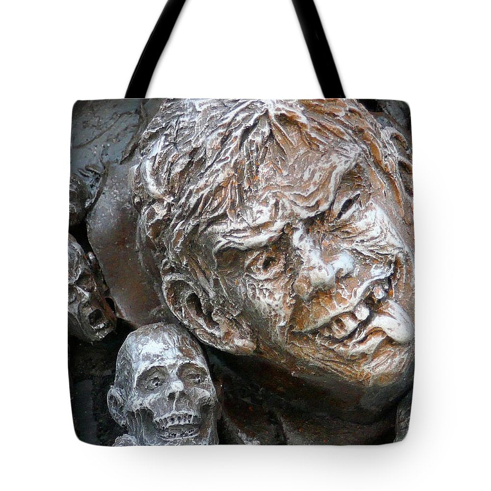 Waiting for the King - Tote Bag - Fry1Productions