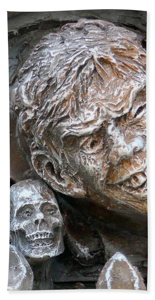 "Waiting for the King" - Bath-Hand Towel - Fry1Productions